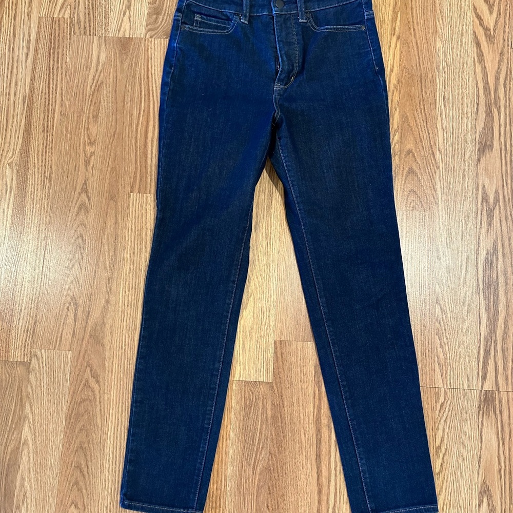 Uniqlo Women's Dark Blue Skinny Jeans